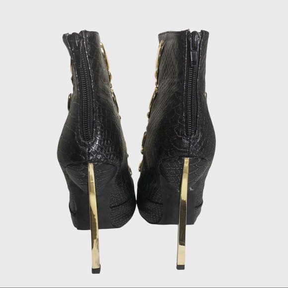 NWOT Ankle boots - Picture 6 of 7